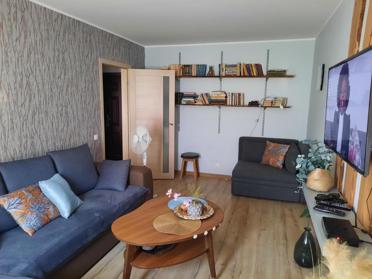 Cosy Home 10 Min From City Center Tallinn Exterior photo